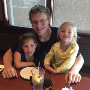 Meet your Posher, Eric